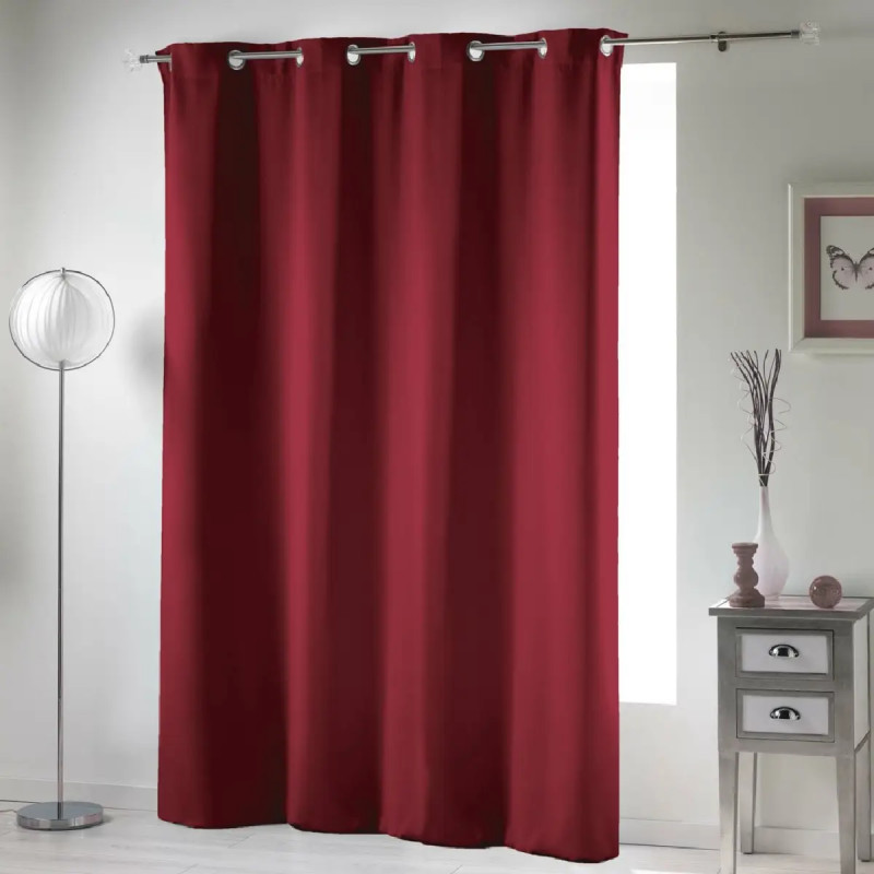 RIDEAU OCCULTANT A OEILLETS 135X240CM BORDEAUX